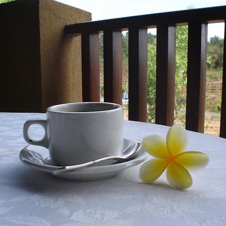 Swaloh Resort & Spa Kalangbret Extérieur photo