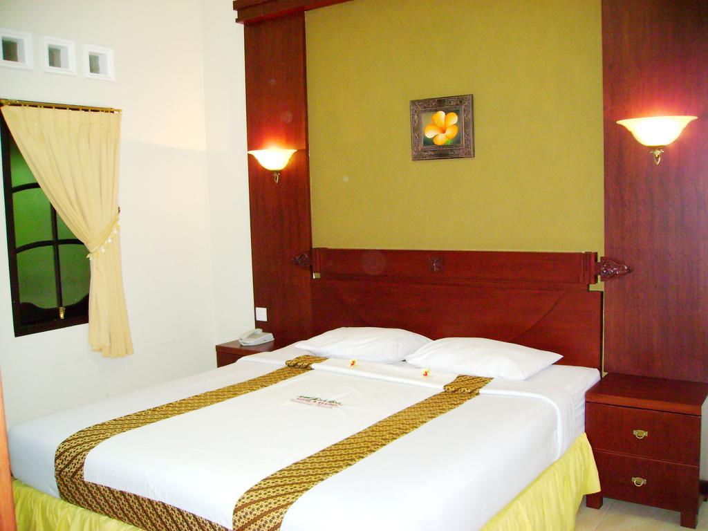 Swaloh Resort & Spa Kalangbret Chambre photo