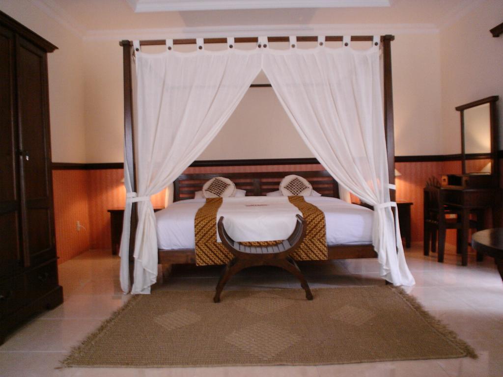 Swaloh Resort & Spa Kalangbret Extérieur photo