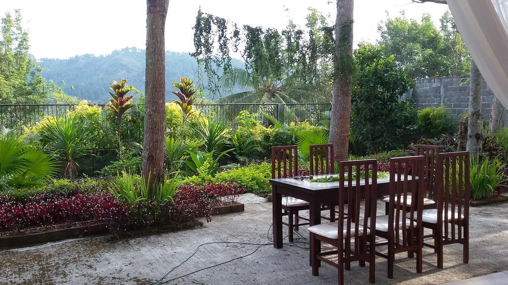 Swaloh Resort & Spa Kalangbret Extérieur photo