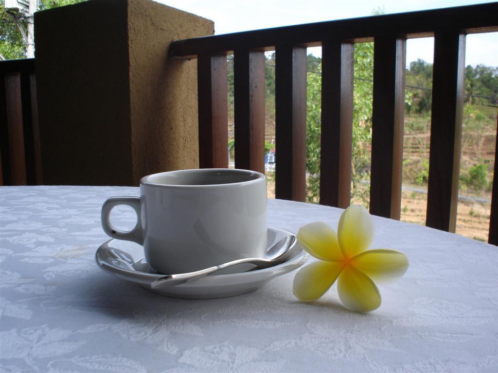 Swaloh Resort & Spa Kalangbret Extérieur photo